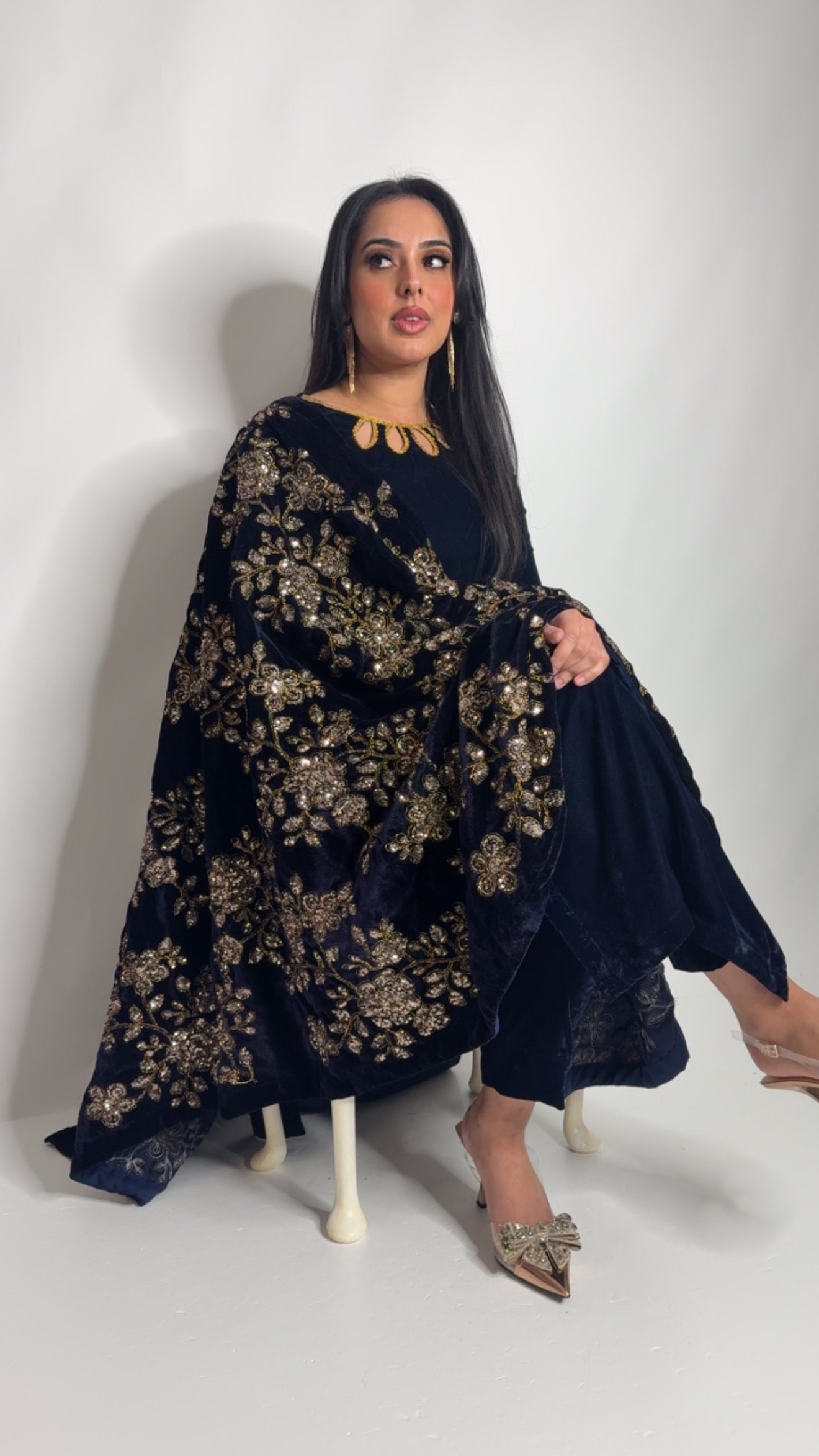 Velvet Royale – Navy & Gold Three Piece Pakistani Suit