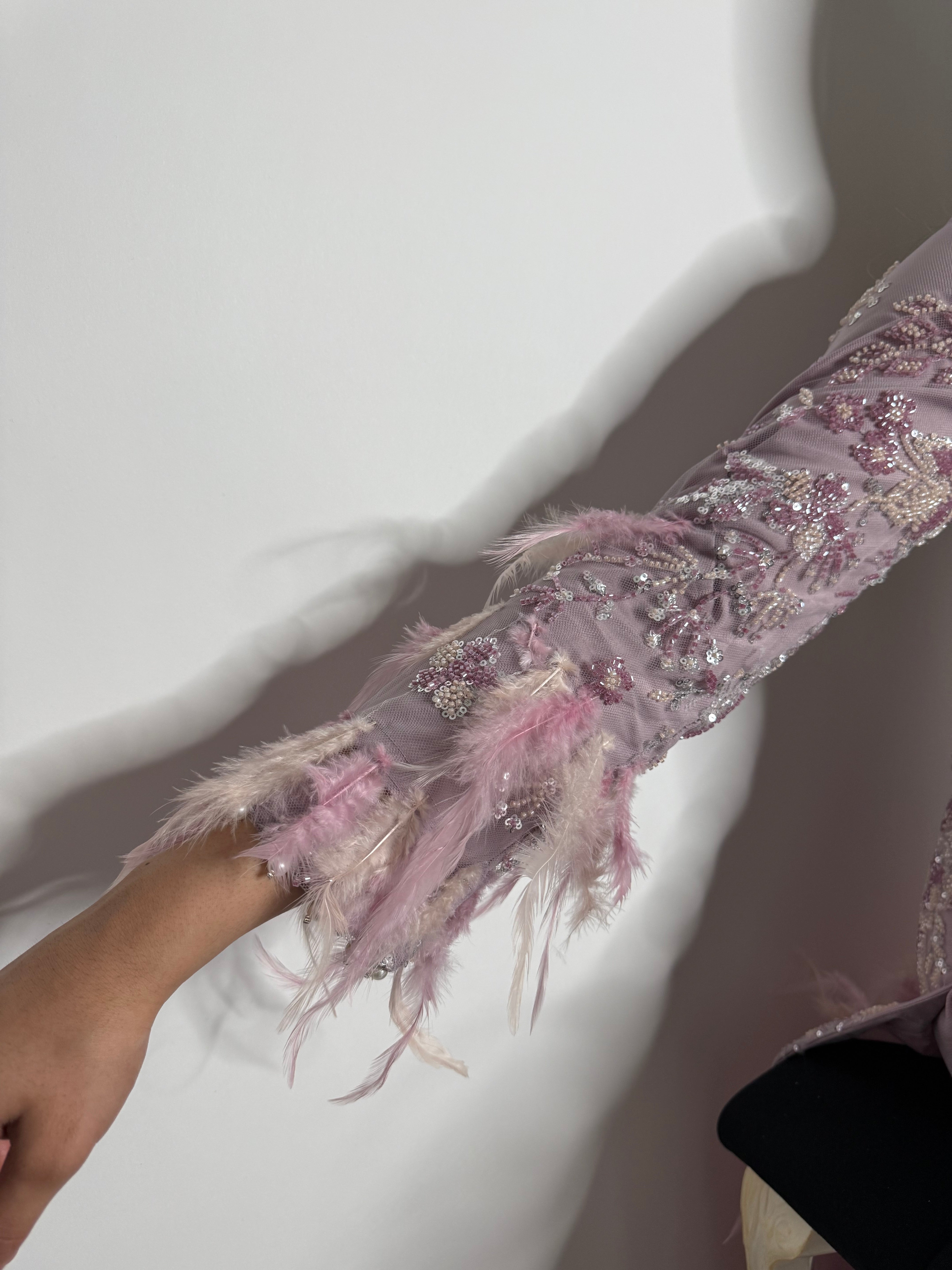 Aviana Lilac Feathered Cutdana Embroidered Pakistani Suit