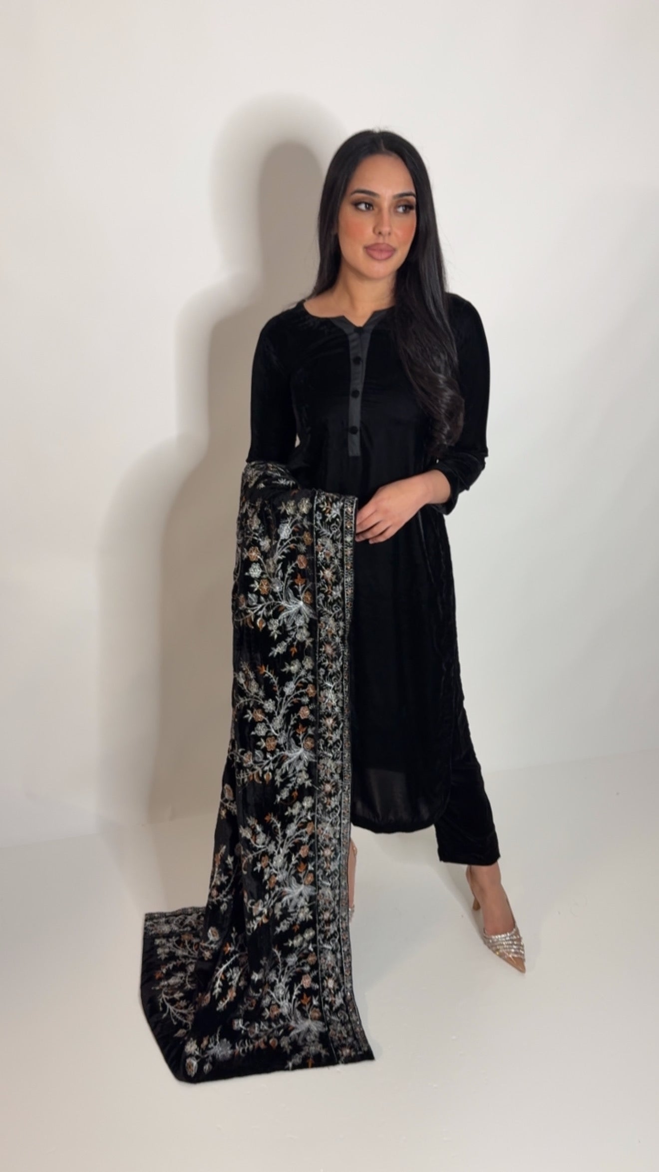 Velvet Noir – Black Velvet Three-Piece Suit with Silver Thread Shawl