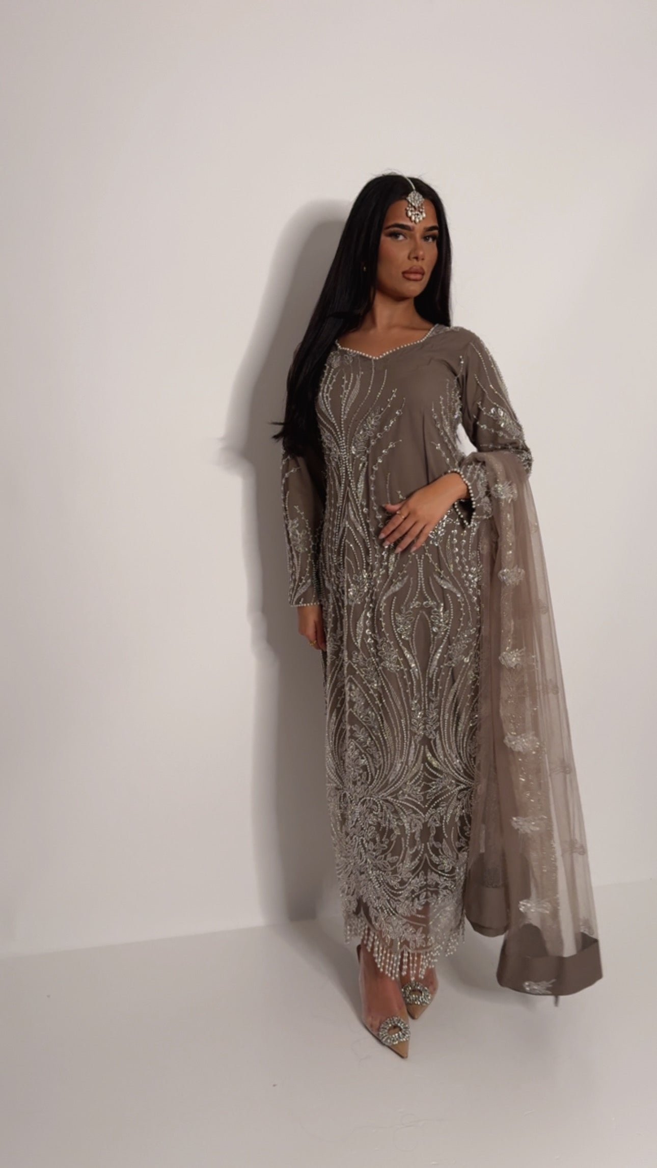 Lunara – Mocha Embellished Three Piece Set