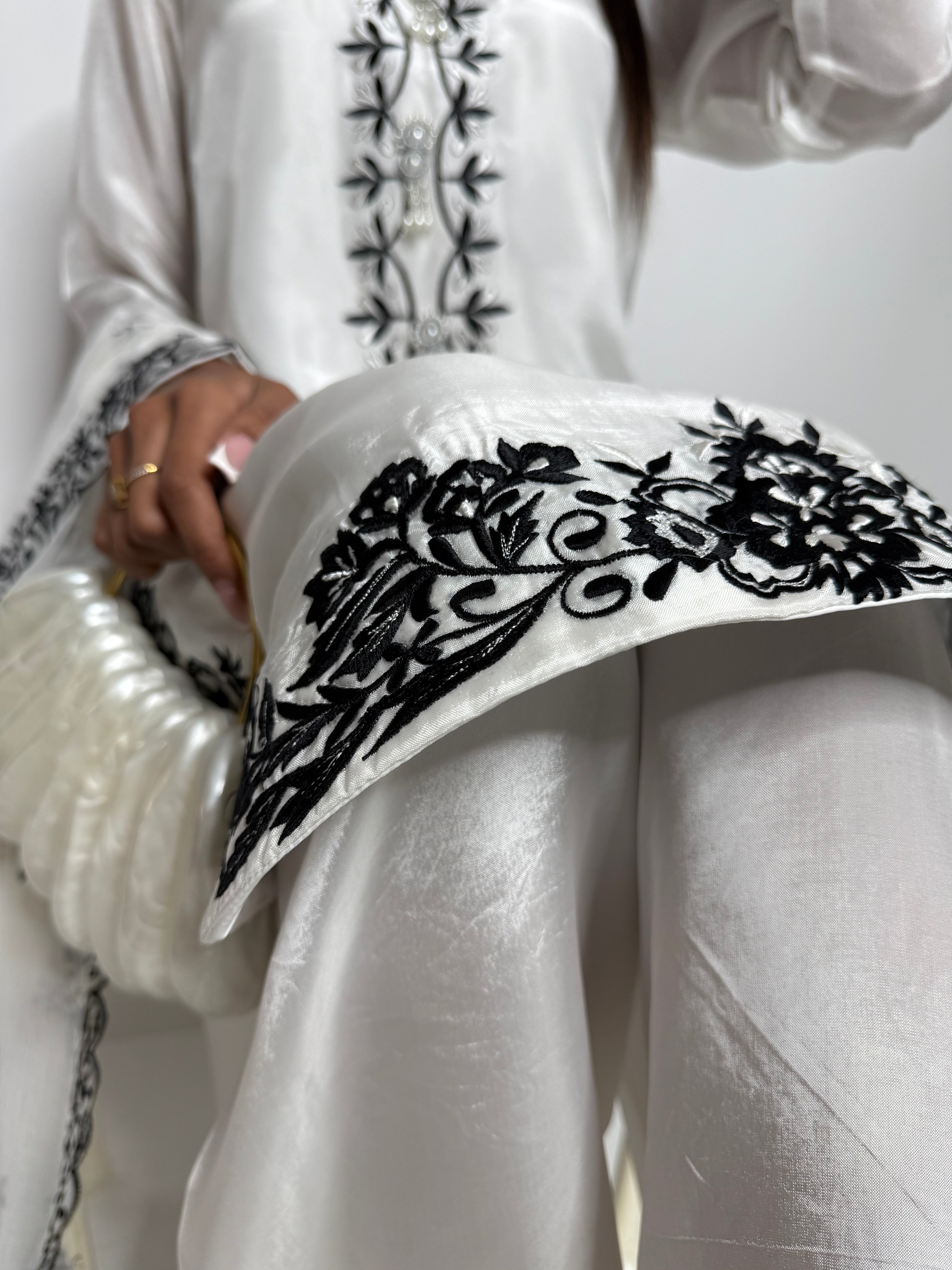 Noor – White & Black Embroidered Formal Suit | Pakistani Wedding & Eid Outfit