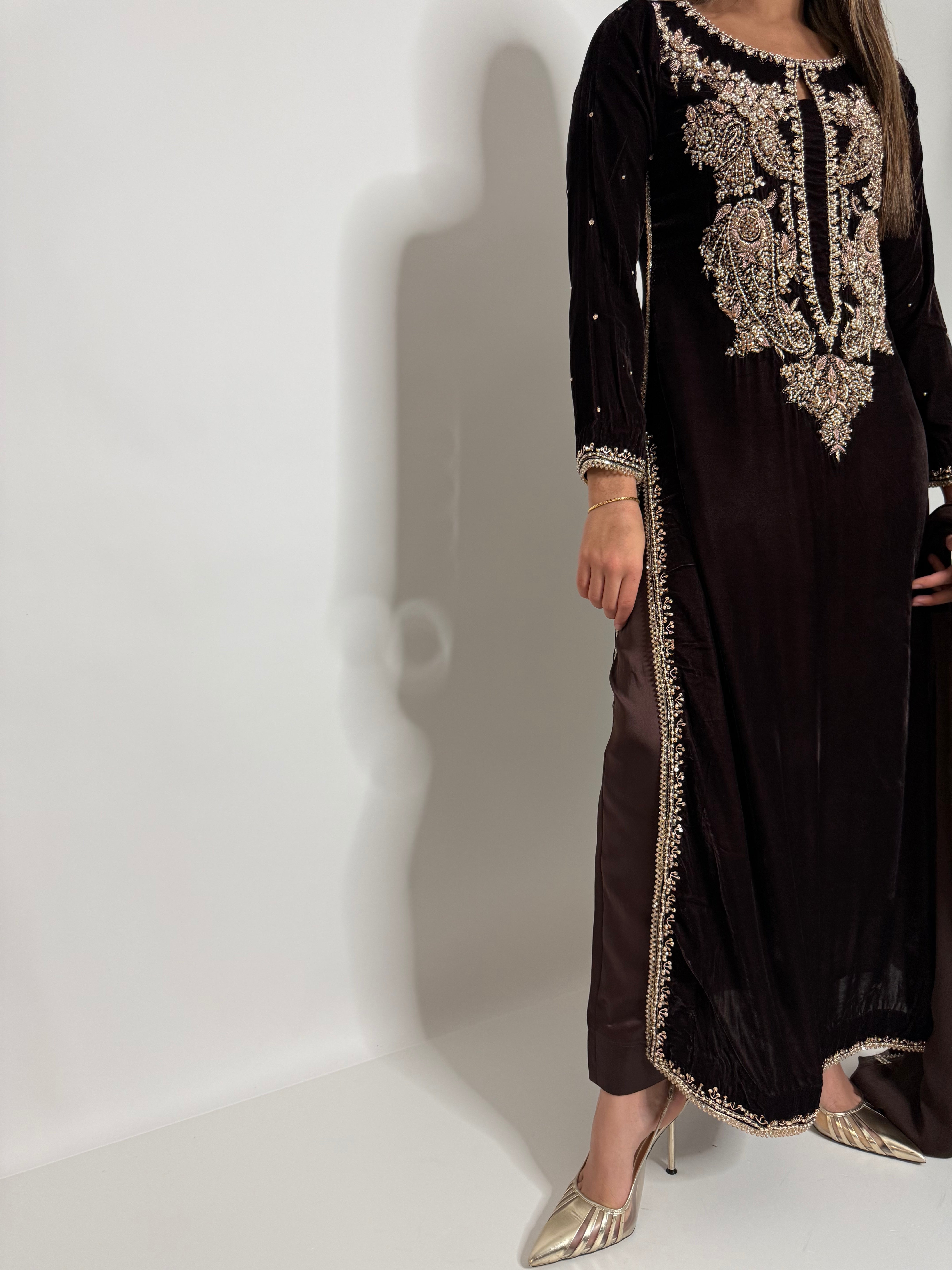 Espresso Royale – Luxury Micro Velvet Pakistani 3 Piece Suit with Golden Handwork