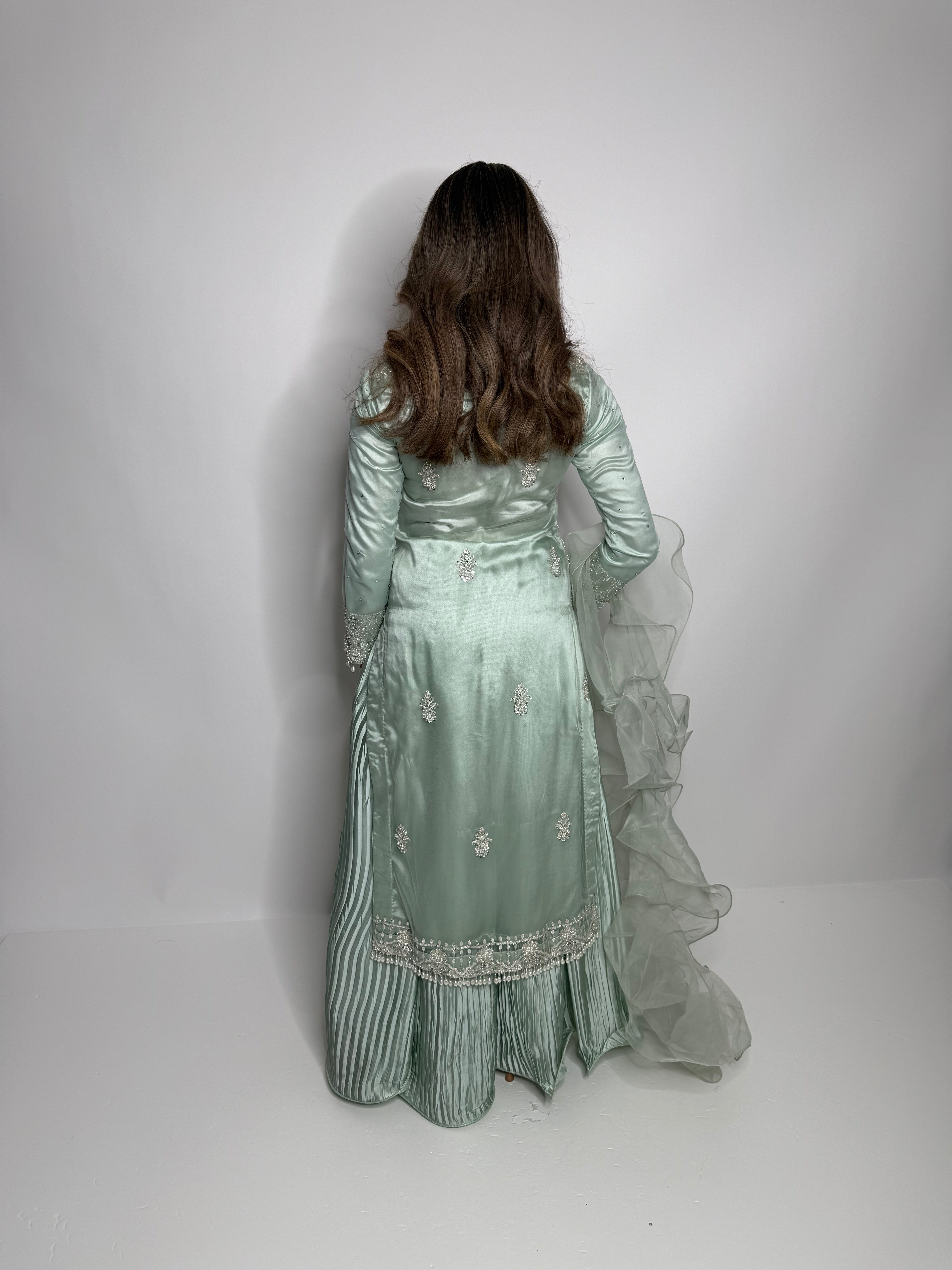 Pakistani suit