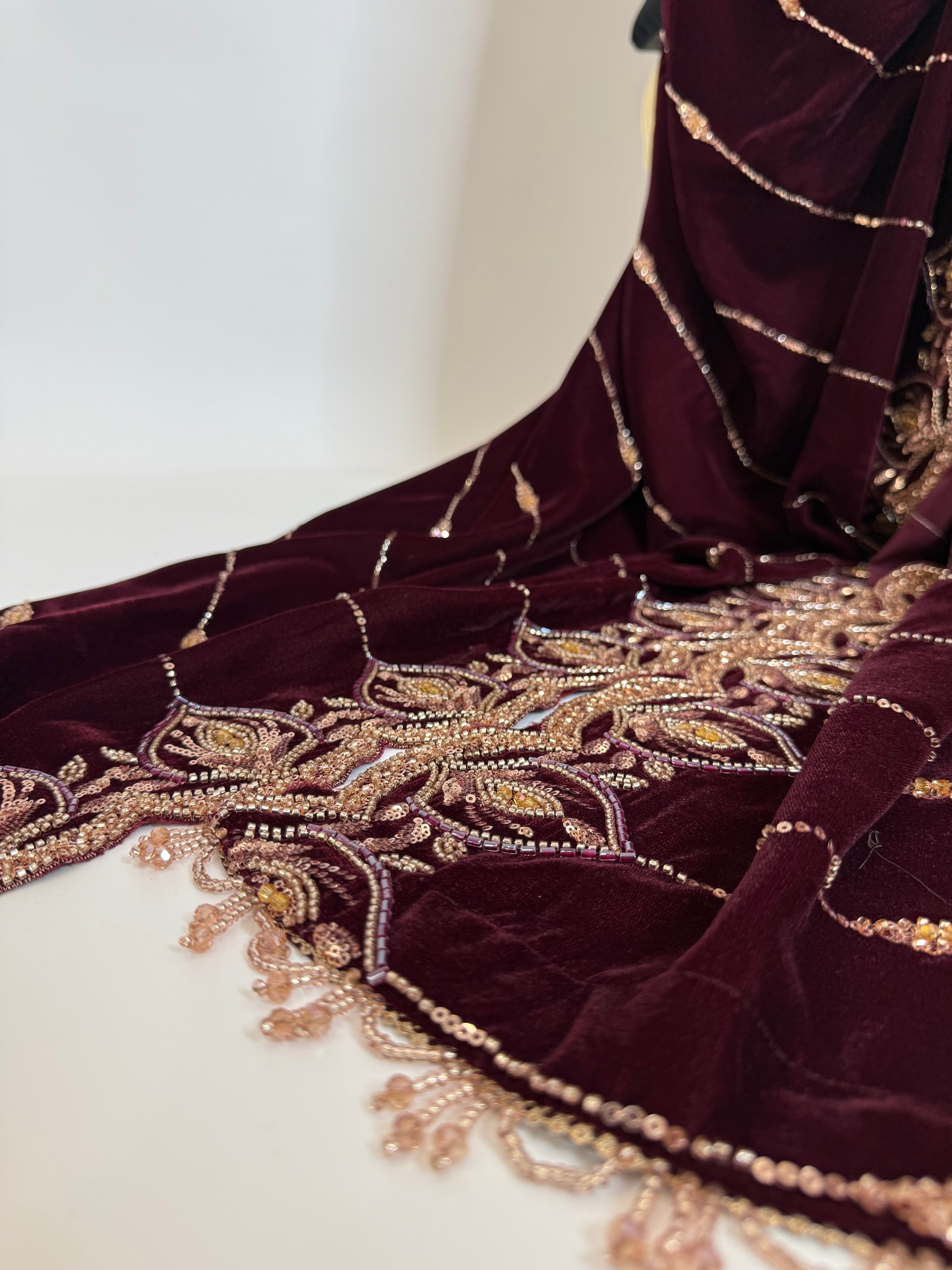 Velvet shawl