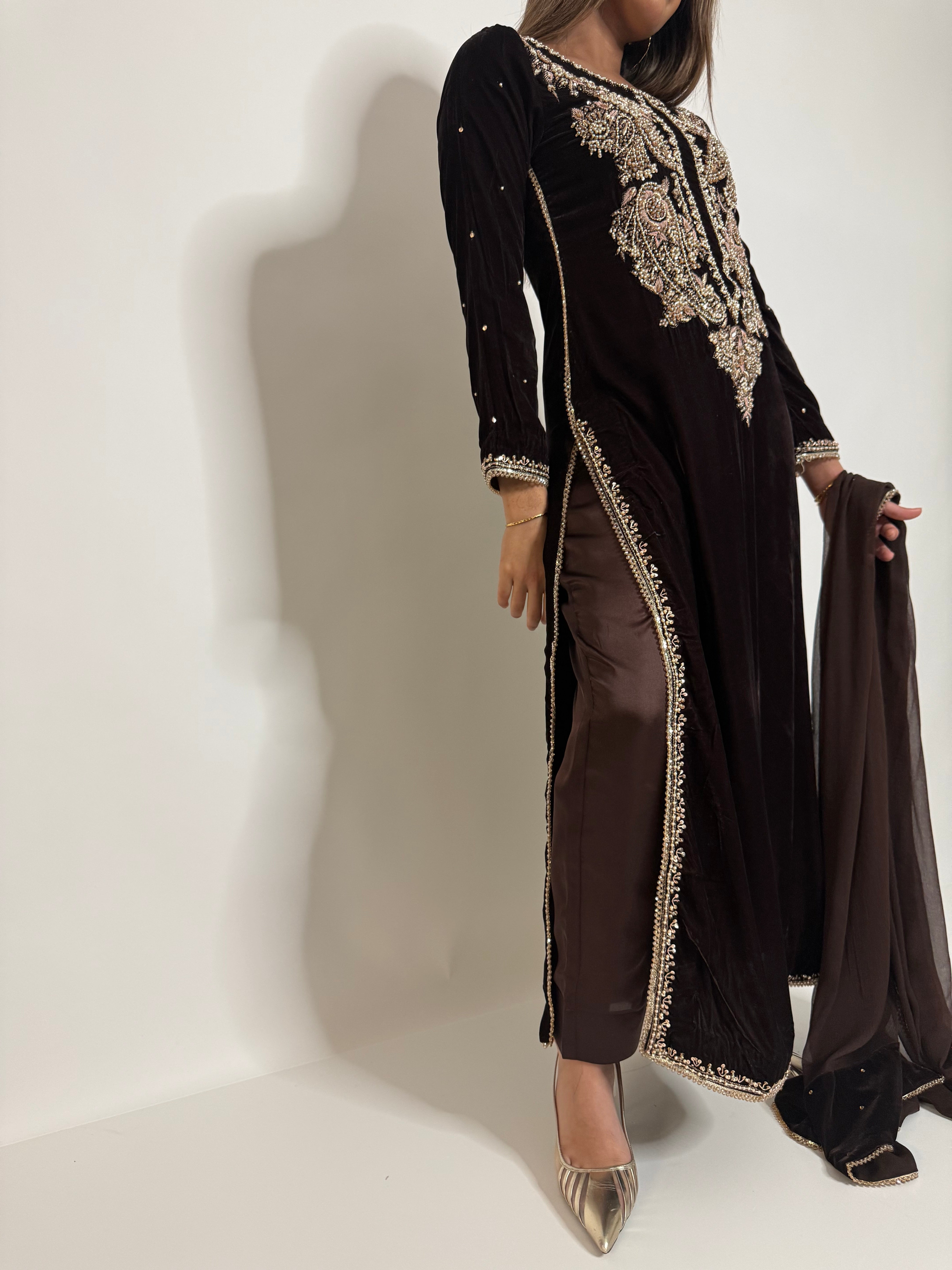 Espresso Royale – Luxury Micro Velvet Pakistani 3 Piece Suit with Golden Handwork