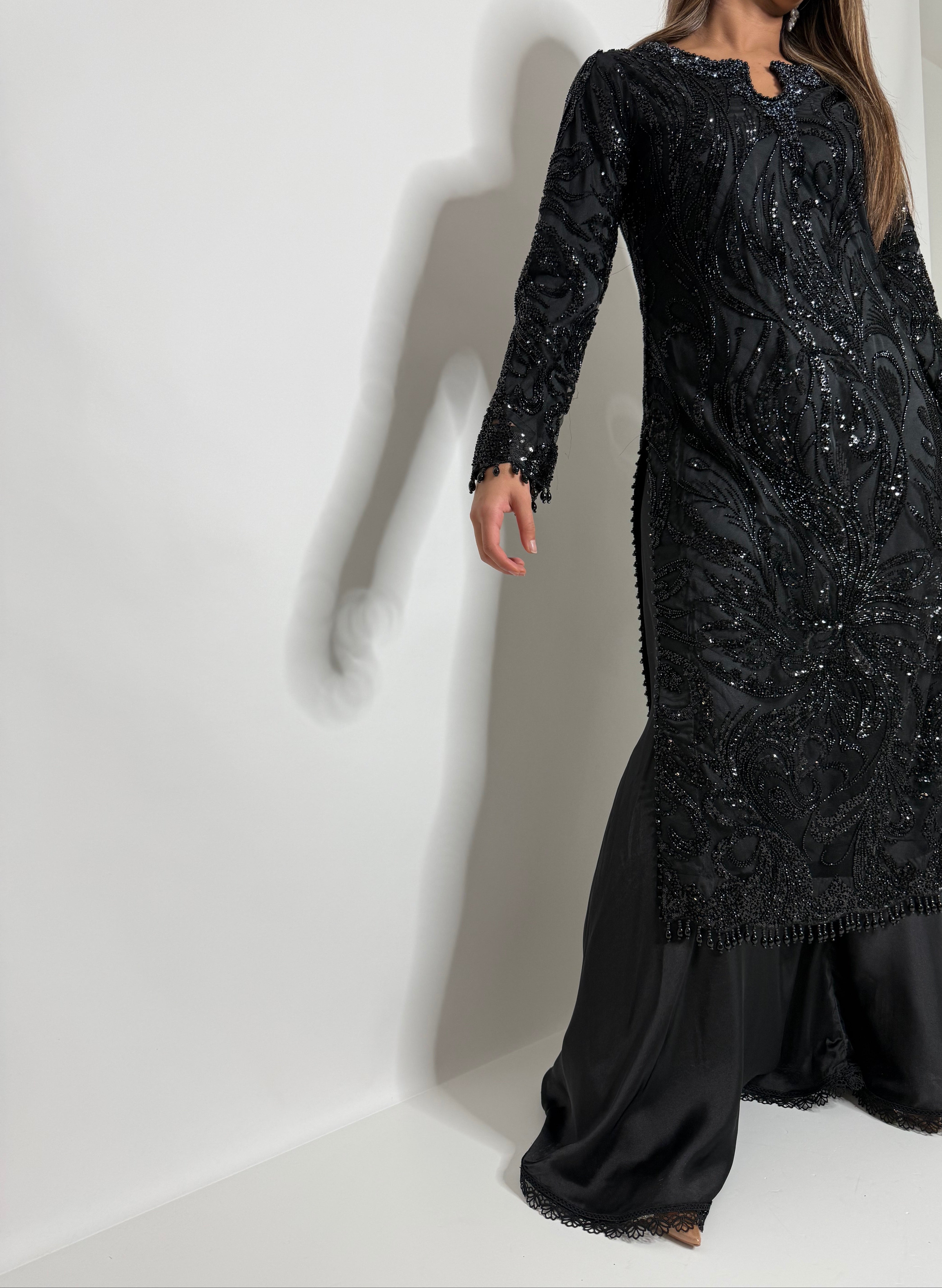 noirah-black-pearl-hem-detail-04